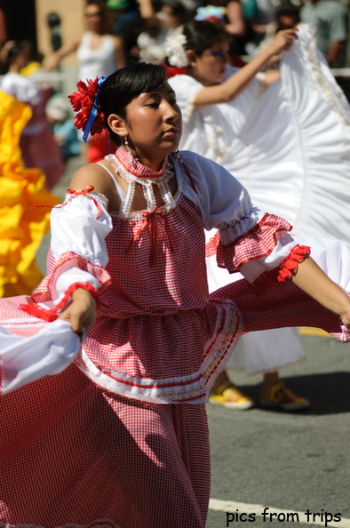 carnaval dancer2010d14c076.jpg